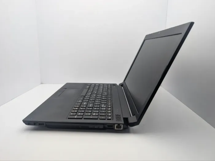 Ноутбук Lenovo B575e / 15.6" (1366x768) TN / AMD E2-1800 (2 ядра по 1.7 GHz) / 8 GB DDR3 / 320 GB HDD / AMD Radeon HD 7340 Graphics / WebCam / DVD-ROM б/в - зображення 5