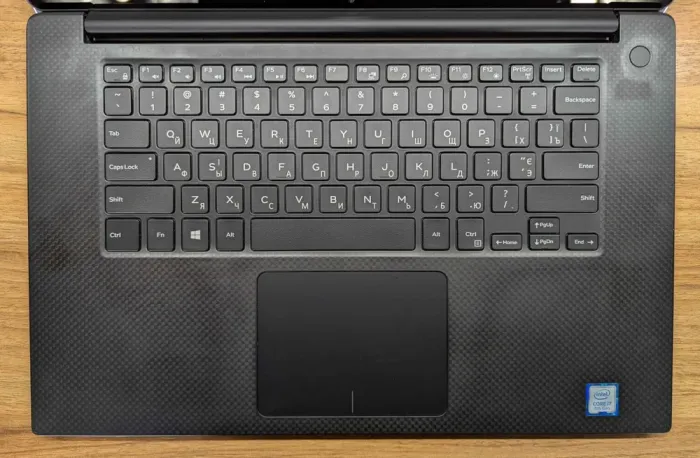 Ігровий ноутбук Dell XPS 15 9570 / 15.6" (3840x2160) IPS Touch / Intel Core i7-8750H (6 (12) ядер по 2.2 - 4.1 GHz) / 16 GB DDR4 / 512 GB SSD / nVidia Geforce GTX 1050, 4 GB GDDR5, 128-bit / HDMI / Windows 10 б/в - зображення 3