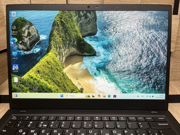 Ультрабук Б-клас Lenovo ThinkPad X1 Carbon (7th Gen) / 14" (1920x1080) IPS / Intel Core i7-10710U (6 (12) ядер по 1.1 - 4.7 GHz) / 16 GB DDR3 / 256 GB SSD M.2 / Intel UHD Graphics / WebCam / Fingerprint / HDMI б/в - зображення 3