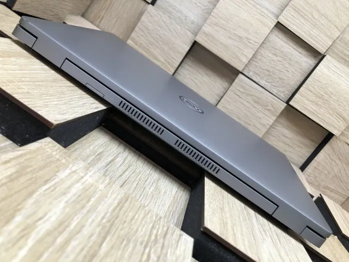 Ультрабук Б-клас Dell Latitude 5420 / 14" (1920x1080) IPS / Intel Core i5-1135G7 (4 (8) ядра по 4.2 GHz) / 8 GB DDR4 / 256 GB SSD M.2 / Intel Iris Xe Graphics / WebCam / HDMI / BIOS Boot lock б/в - зображення 7