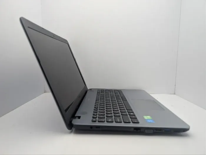 Ноутбук Asus X541N / 15.6" (1366x768) TN / Intel Pentium N4200 (4 ядра по 1.1 - 2.5 GHz) / 8 GB DDR3 / 120 GB SSD / nVidia GeForce 810M, 2 GB GDDR3, 64-bit / WebCam б/в - зображення 4