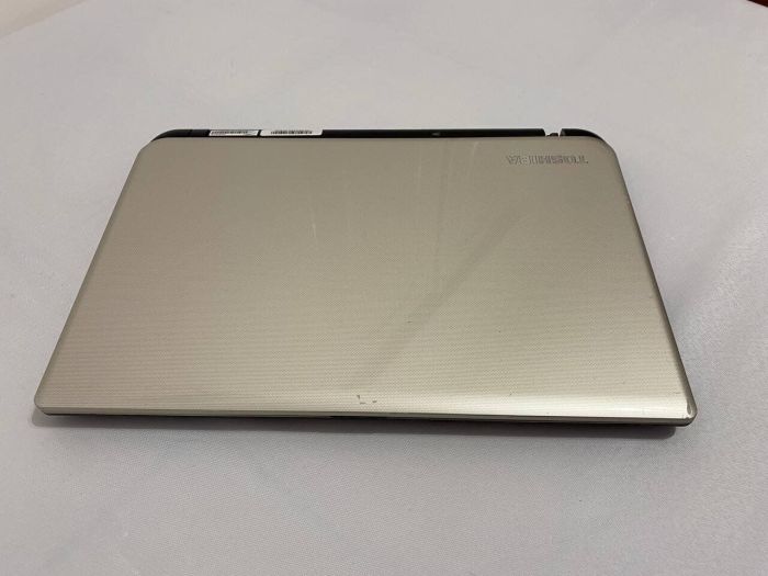 Ноутбук Б-клас Toshiba Satellite L50-B-1DR / 15.6" (1366x768) TN / Intel Core i5-4200U (2 (4) ядра по 1.6 - 2.6 GHz) / 8 GB DDR3 / 128 GB SSD / AMD Radeon R5 M230, 2 GB DDR3, 64-bit / WebCam б/в - изображение 7