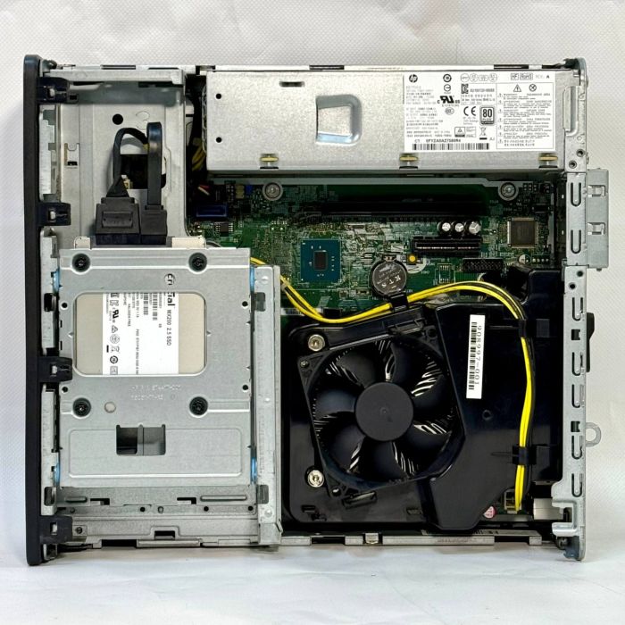 Комп'ютер HP ProDesk 600 G3 SFF / Intel Core i7-7700 (4 (8) ядра по 3,6 - 4,2 ГГц) / 16 ГБ DDR4 / 256 ГБ SSD / Intel HD Graphics 630 б/в - изображение 5