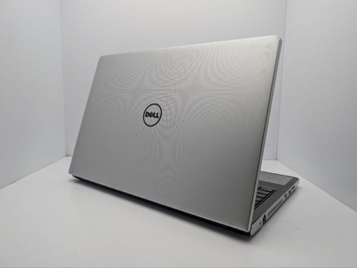 Ноутбук Dell Inspiron 15 5558 / 15.6" (1366x768) TN / Intel Core i5-5200U (2 (4) ядра по 2.2 - 2.7 GHz) / 8 GB DDR3 / 240 GB SSD / Intel HD Graphics 5500 / WebCam / DVD-ROM б/в - зображення 8