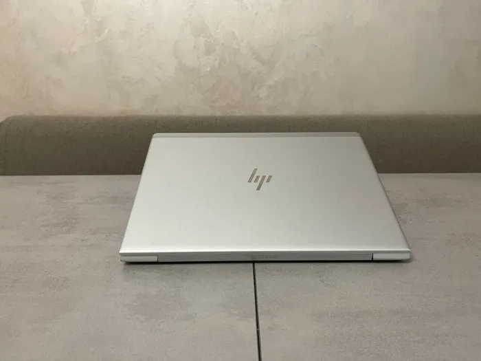 Ультрабук HP EliteBook 840 G5 / 14" (1920x1080) IPS / Intel Core i5-8365U (4 (8) ядра по 1.6 - 4.1 GHz) / 16 GB DDR4 / 256 GB SSD M.2 / Intel UHD Graphics 620 / WebCam б/в - зображення 8