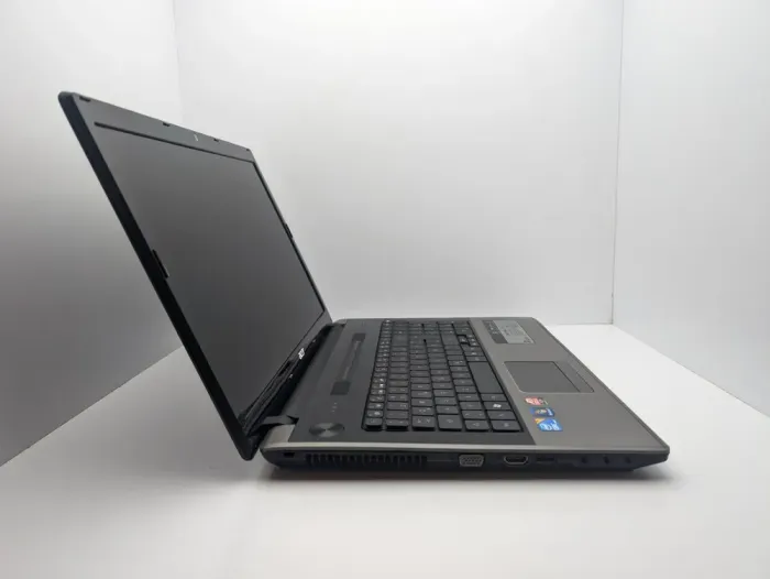 Ноутбук Acer Aspire 7745G / 17.3" (1600x900) TN / Intel Core i5-430M (2 (4) ядра по 2.26 - 2.53 GHz) / 6 GB DDR3 / 120 GB SSD / ATI Radeon HD 6850, 1 GB DDR3, 128-bit / WebCam б/в - зображення 5