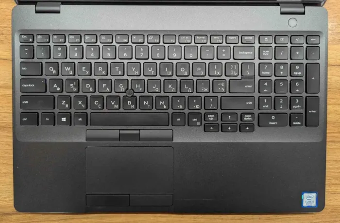 Ноутбук Dell Precision 3540 / 15.6" (1920x1080) IPS / Intel Core i5-8265U (4 (8) ядра по 1.6 - 3.9 GHz) / 16 GB DDR4 / 512 GB SSD / AMD Radeon Pro WX 2100, 2 GB GDDR5, 64-bit / WebCam / Windows 10 б/в - зображення 3