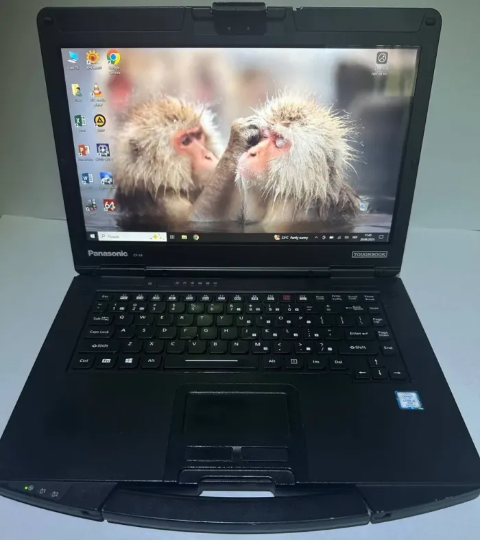 Захищений ноутбук-трансформер Б-клас Panasonic Toughbook CF-54 / 14" (1920x1080) TN / Intel Core i5-7300U (2 (4) ядра по 2.6 - 3.5 GHz) / 16 GB DDR3 / 256 GB SSD / Intel HD Graphics 620 / WebCam / Win 10 Pro б/в - зображення 2