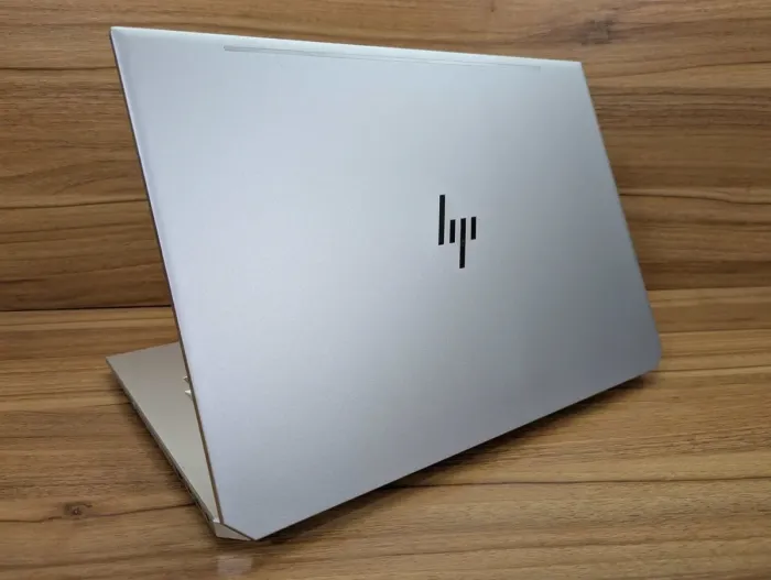 Ігровий ноутбук HP EliteBook 1050 G1 / 15.6" (1920x1080) IPS / Intel Core i7-8850H (6 (12) ядер по 2,6 - 4,3 ГГц) / 32 ГБ DDR4 / 512 ГБ SSD / nVidia GeForce GTX 1050, 4 ГБ GDDR5, 128-біт / Fingerprint / WebCam / Windows 10 б/в - зображення 7