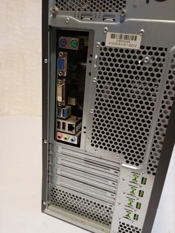 ПК Б-клас Fujitsu Esprimo P710 E85+ Tower / Intel Core i5-4430 (4 ядра по 3.0 - 3.2 GHz) / 8 GB DDR3 / 500 GB HDD / Intel HD Graphics 4600 / DVD-RW б/в - зображення 4