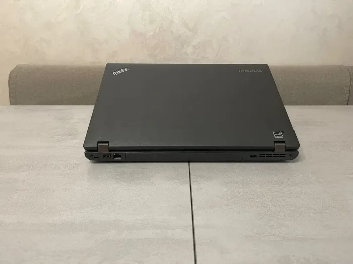 Ноутбук Lenovo ThinkPad L540 / 15.6" (1366x768) TN / Intel Core i5-4210M (2 (4) ядра по 2.6 - 3.2 GHz) / 8 GB DDR3 / 256 GB SSD / Intel HD Graphics 4600 / WebCam б/в - зображення 3
