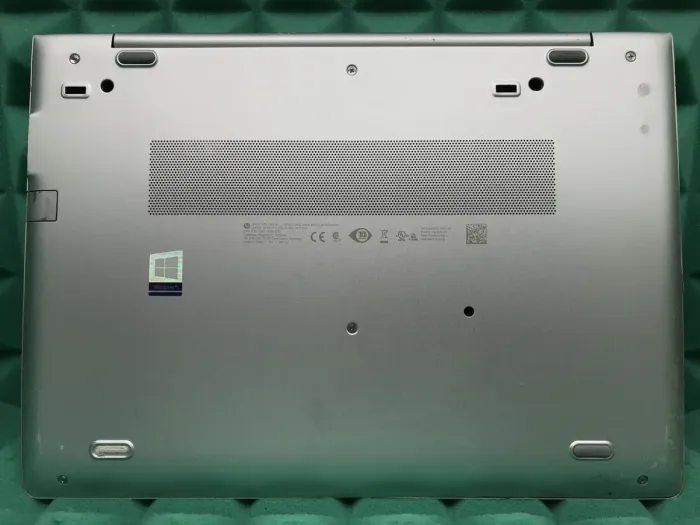 Ультрабук Б-клас HP EliteBook 840 G5 / 14" (1920x1080) IPS / Intel Core i5-8350U (4 (8) ядра по 1.7 - 3.6 GHz) / 8 GB DDR4 / 256 GB SSD M.2 / Intel UHD Graphics 620 / USB 3.1 / HDMI б/в - зображення 9