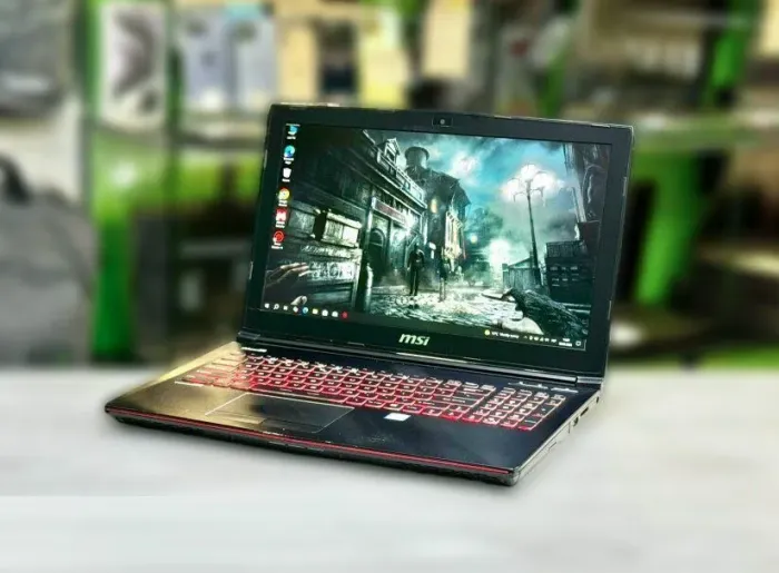 Ігровий ноутбук Б-клас MSI GE62 Apache Pro / 15.6" (1920x1080) IPS / Intel Core i7-6700HQ (4 (8) ядра по 2.6 - 3.5 GHz) / 32 GB DDR4 / 512 GB SSD / nVidia GeForce GTX 960M, 2 GB GDDR5, 128-bit / WebCam / Win 10 Home б/в - зображення 3