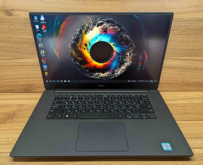 Мобільна робоча станція Dell Precision 5520 / 15.6" (1920x1080) IPS / Intel Core i7-7820HQ (4 (8) ядра по 2.9 - 3.9 GHz) / 16 GB DDR4 / 512 GB SSD / nVidia Quadro M1200, 4 GB GDDR5, 128-bit / HDMI / Windows 10 б/в - зображення 2