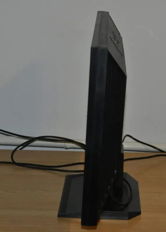 Монітор Acer V223W / 22" (1680x1050) TN / VGA, DVI б/в - зображення 7