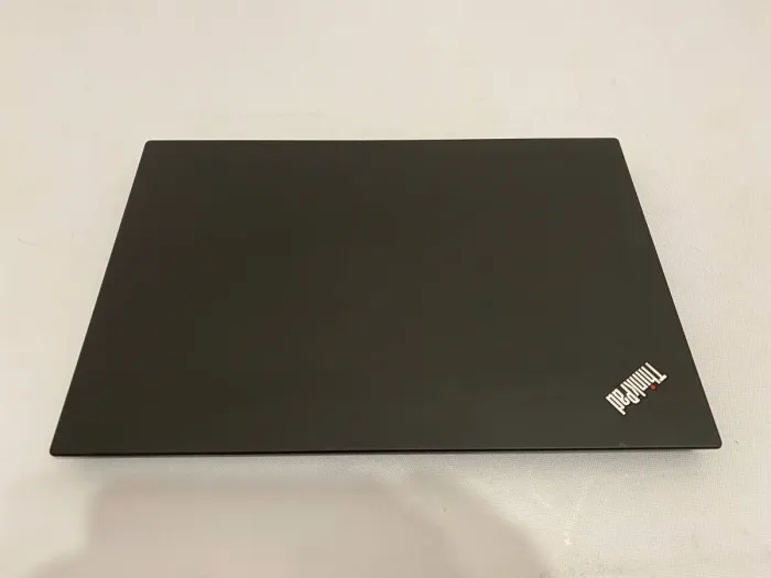 Ультрабук Lenovo ThinkPad T15 Gen 1 / 15.6" (1920x1080) IPS / Intel Core i7-10510U (4 (8) ядра по 1.8 - 4.9 GHz) / 32 GB DDR4 / 512 GB SSD M.2 / Intel UHD Graphics / WebCam б/в - зображення 7