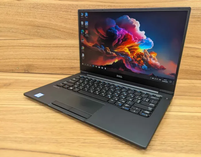 Ультрабук Dell Latitude 7370 / 13.3" (1920x1080) IPS / Intel Core m5-6Y54 (2 (4) ядра по 1.1 - 2.7 GHz) / 16 GB DDR3 / 512 GB SSD / Intel HD Graphics 515 / Windows 10 б/в - зображення 5