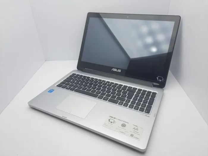 Ноутбук Б-клас Asus TP550L / 15.6" (1366x768) TN / Intel Core i5-4210U (2 (4) ядра по 1.7 - 2.7 GHz) / 4 GB DDR3 / 320 GB HDD / Intel HD Graphics 4400 / WebCam / АКБ не тримає б/в - зображення 2