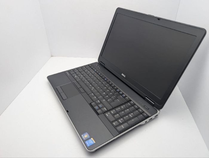 Ноутбук Dell Latitude E6540 / 15.6" (1920x1080) TN / Intel Core i7-4800MQ (4 (8) ядра по 2.7 - 3.7 GHz) / 16 GB DDR3 / 240 GB SSD / Intel HD Graphics 4600 / DVD-ROM б/в - зображення 7