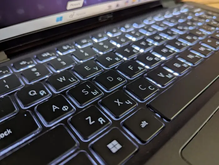 Ультрабук Dell Latitude 7430 / 14" (1920x1080) IPS / Intel Core i7-1265U (10 (12) ядер по 3,6 - 4,8 ГГц) / 16 ГБ DDR4 / 512 ГБ SSD / Intel Iris Xe Graphics / WebCam / TouchID / Windows 11 б/в - зображення 6