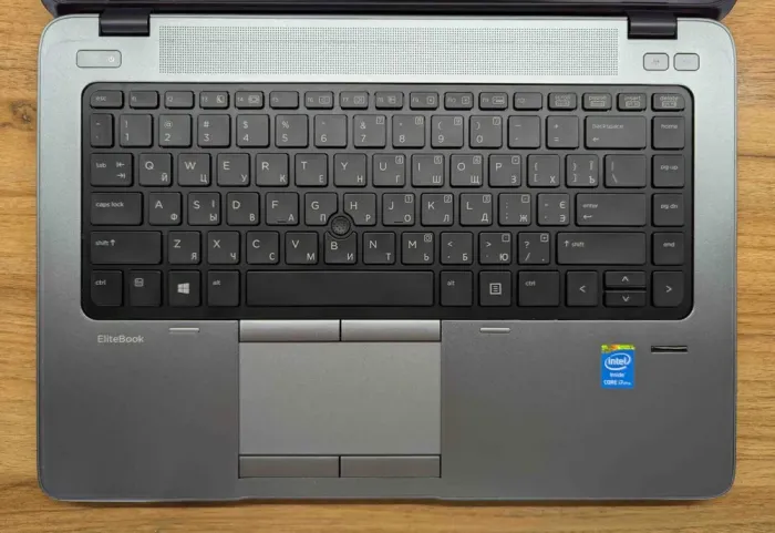 Ноутбук HP EliteBook 840 G1 / 14" (1600x900) TN / Intel Core i7-4600U (2 (4) ядра по 2.1 - 3.3 GHz) / 8 GB DDR3 / 240 GB SSD / Intel HD Graphics 4400 / Fingerprint / WebCam / Windows 10 б/в - зображення 3