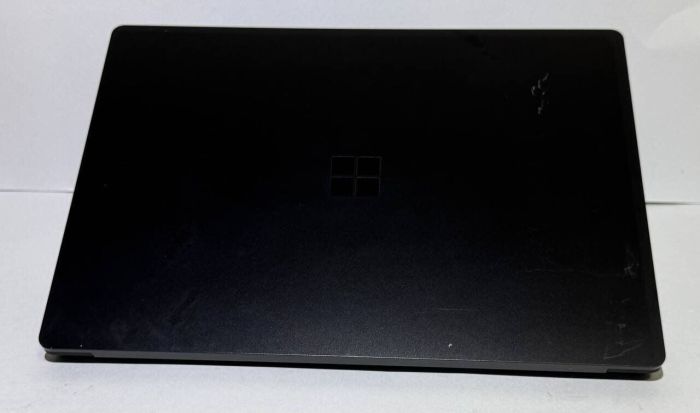 Ультрабук Microsoft Surface Laptop 4 2021 / 13.5" (2496x1664) IPS Touch / Intel Core i7-1185G7 (4 (8) ядра по 3.0 - 4.8 GHz) / 16 GB DDR4 / 512 GB SSD / Intel Iris Xe Graphics / WebCam б/в - изображение 8