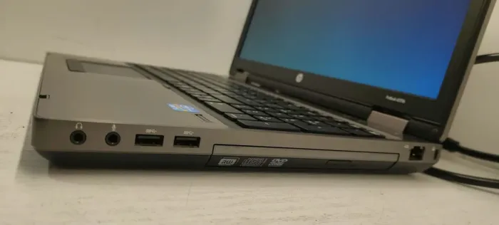 Ноутбук HP ProBook 6570b / 15.6" (1600x900) TN / Intel Core i5-3230M (2 (4) ядра по 2.6 - 3.2 GHz) / 4 GB DDR3 / 120 GB SSD / Intel HD Graphics 4000 / WebCam / DVD-RW б/в - зображення 5