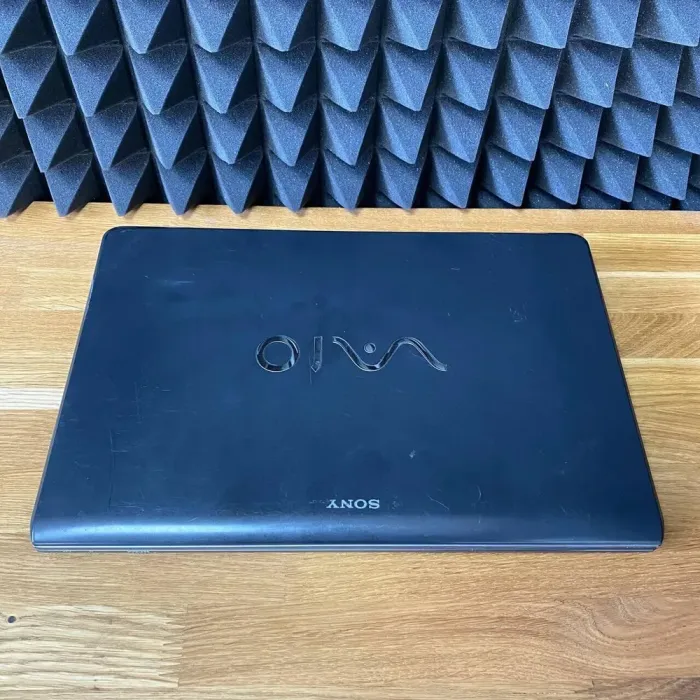 Ноутбук Б-клас Sony Vaio PCG-81112M / 15.6" (1920x1080) TN / Intel Core i7-740QM (4 (8) ядра по 1.73 - 2.93 GHz) / 6 GB DDR3 / 256 GB SSD / nvidia GeForce GT 425M, 1 GB GDDR3, 128-bit / WebCam / DVD-ROM б/в - зображення 7