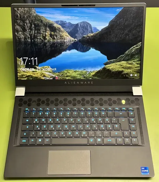 Ігровий ноутбук Dell Alienware x15 R1 / 15.6" (1920x1080) IPS / Intel Core i7-11800H (8 (16) ядер 2.3 - 4.6 GHz) / 16 GB DDR4 / 1000 GB SSD / nVidia GeForce RTX 3070, 8 GB GDDR6, 256-bit / WebCam б/в - зображення 2