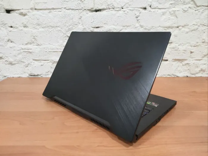 Ігровий ноутбук Asus ROG Zephyrus GA502DU-AL025T / 15.6" (1920x1080) IPS / AMD Ryzen 7 3750H (4 (8) ядра по 2.3 - 4.0 GHz) / 16 GB DDR4 / 480 GB SSD / nVidia GeForce GTX 1660 Ti Max-Q, 6 GB GDDR6, 192-bit / HDMI б/в - зображення 5