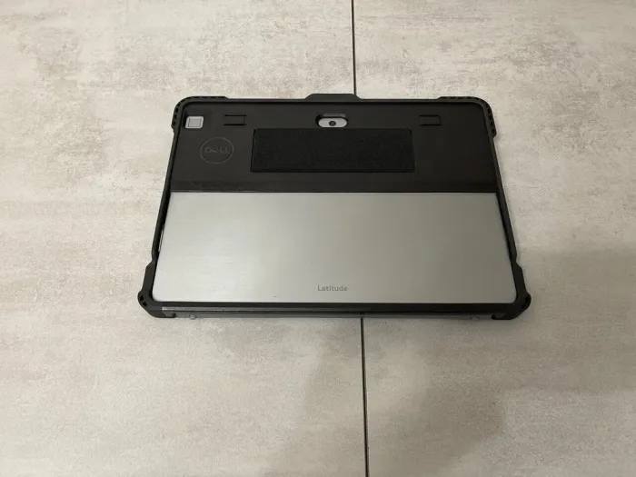 Нетбук-трансформер Dell Latitude 7210 2-in-1 / 12.3" (1920x1080) IPS Touch / Intel Core i5-10310U (4 (8) ядра по 1.7 - 4.4 GHz) / 16 GB DDR3 / 256 GB SSD M.2 / Intel UHD Graphics / WebCam / Чохол б/в - зображення 9