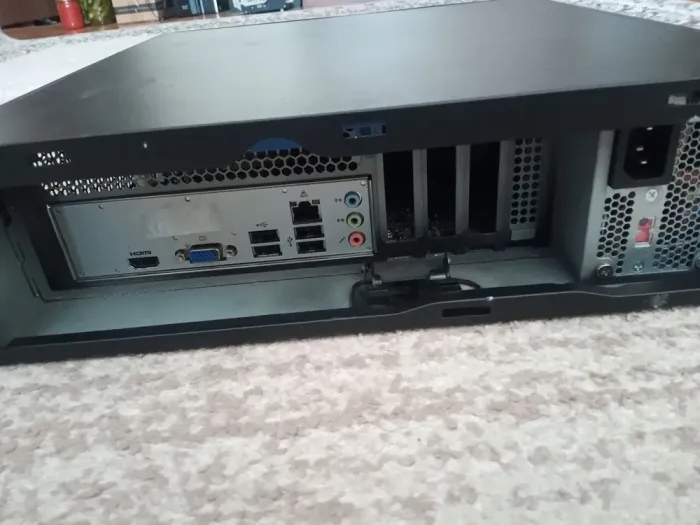 Неттоп Terra Acer Aspire XC-605 USFF / Intel Core i3-4130 (2 (4) ядра по 3.4 GHz) / 6 GB DDR3 / 240 GB SSD / Intel HD Graphics 4400 / DVD-ROM б/в - зображення 3