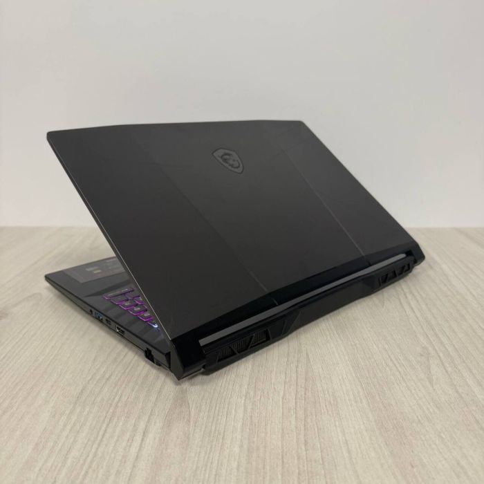 Ігровий ноутбук Б-класу MSI Pulse GL66 12UGKV / 15,6" (1920x1080) IPS / Intel Core i7-12700H (14 (20) ядер по 3,5 - 4,7 ГГц) / 16 ГБ DDR5 / 512 ГБ SSD NVMe / nVidia GeForce RTX 3070, 8 ГБ GDDR6, 256-біт / Веб-камера б/в - зображення 6