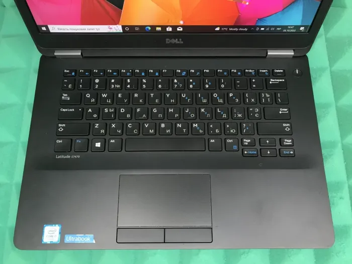 Ультрабук Б-клас Dell Latitude E7470 / 14" (1920x1080) IPS / Intel Core i7-6600U (2 (4) ядра по 2.6 - 3.4 GHz) / 8 GB DDR4 / 256 GB SSD / Intel HD Graphics 520 / WebCam / HDMI / Windows 10 б/в - зображення 4