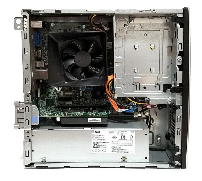 Комп'ютер Dell Inspiron 3470 SFF / Intel Core i3-8100 (4 ядра по 3.6 GHz) / 8 GB DDR4 / 256 GB SSD M.2 / AMD Radeon RX 550, 4 GB GDDR5, 128-bit / Win 10 Home б/в - зображення 4