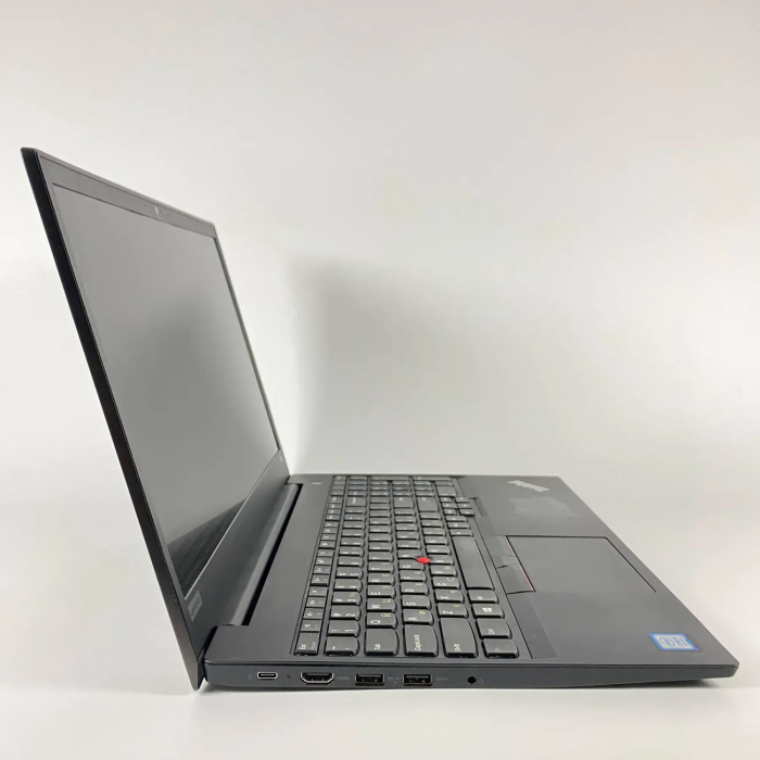 Ноутбук Lenovo ThinkPad E580 / 15.6" (1366x768) TN / Intel Core i5-8250U (4 (8) ядра по 1.6 - 3.4 GHz) / 16 GB DDR4 / 256 GB SSD / Intel HD Graphics 620 / WebCam / HDMI б/в - зображення 4