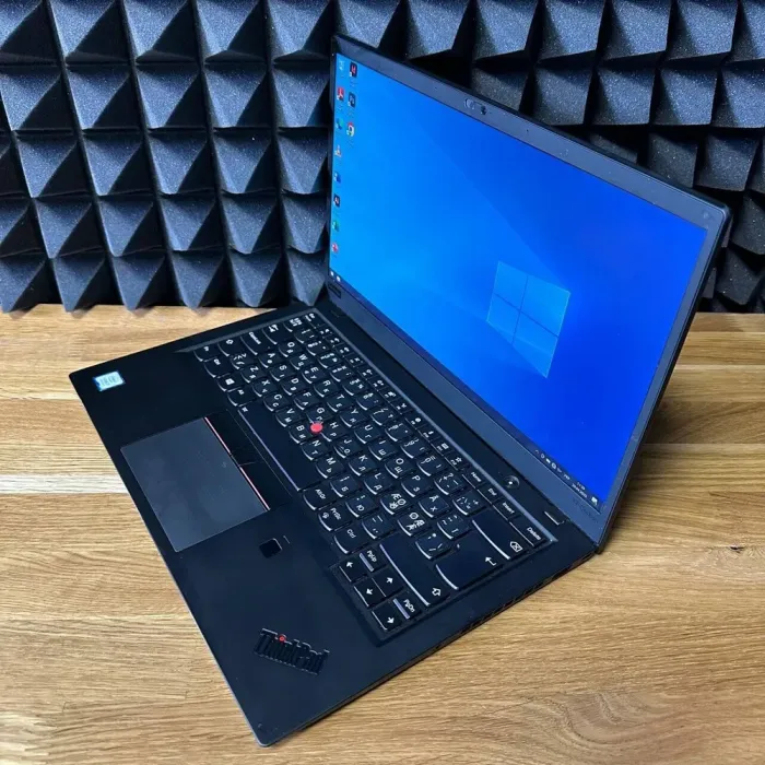 Ультрабук Б-клас Lenovo ThinkPad X1 Carbon 6th Gen / 14" (1920x1080) TN / Intel Core i7-8550U (4 (8) ядра по 1.8 - 4.0 GHz) / 16 GB DDR3 / 512 GB SSD / Intel UHD Graphics 620 / WebCam б/в - зображення 6