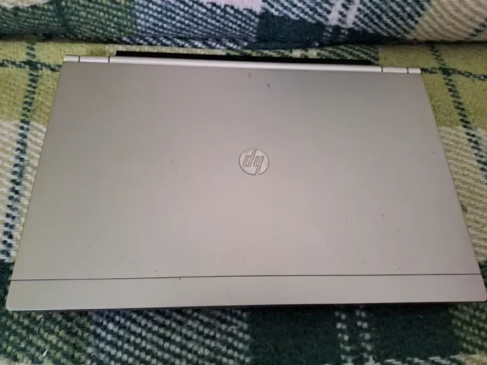 Нетбук Б-клас HP EliteBook 2170p / 11.6" (1366x768) TN / Intel Core i7-3667U (2 (4) ядра по 2.0 - 3.2 GHz) / 4 GB DDR3 / 120 GB SSD / Intel HD Graphics 4000 / WebCam / Win 11 б/в - зображення 9