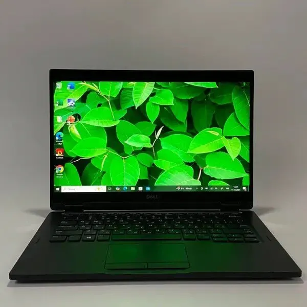 Ноутбук-трансформер Dell Latitude 7390 / 13.3" (1920x1080) IPS Touch / Intel Core i7-8650U (4 (8) ядер по 1.9 - 4.2 GHz) / 16 GB DDR3 / 512 GB SSD / Intel UHD Graphics 620 / WebCam / HDMI б/в - зображення 2