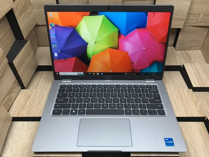 Ультрабук Б-клас Dell Latitude 5420 / 14" (1920x1080) IPS / Intel Core i5-1145G7 (4 (8) ядра по 2.6 - 4.4 GHz) / 8 GB DDR4 / 256 GB SSD / Intel Iris Xe Graphics / WebCam / HDMI / Windows 10 б/в - зображення 2