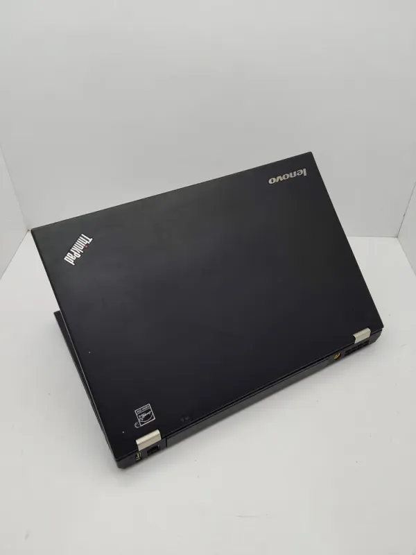 Ноутбук Lenovo ThinkPad T430 / 15.6" (1366x768) TN / Intel Core i5-3320M (2 (4) ядра по 2.6 - 3.3 GHz) / 6 GB DDR3 / 120 GB SSD / Intel HD Graphics 4000 / WebCam б/в - зображення 8