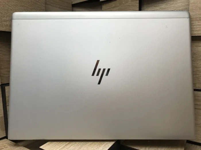 Ультрабук Б-клас HP EliteBook 840 G5 / 14" (1920x1080) IPS / Intel Core i7-8650U (4 (8) ядра по 1.9 - 4.2 GHz) / 8 GB DDR4 / 256 GB SSD M.2 / Intel UHD Graphics 620 / WebCam / USB 3.1 / HDMI б/в - зображення 8