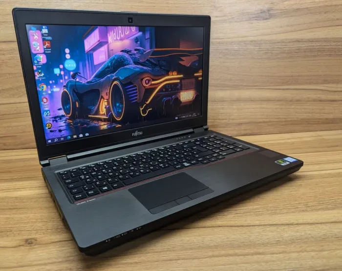 Мобільна робоча станція Fujitsu Celsius H780 / 15.6" (1920x1080) IPS / Intel Core i7-8750H (6 (12) ядер по 2.2 - 4.1 GHz) / 64 GB DDR4 / 512 GB SSD / nVidia Quadro P600, 4 GB GDDR5, 128-bit / WebCam / Fingerprint / Windows 10 б/в - зображення 4