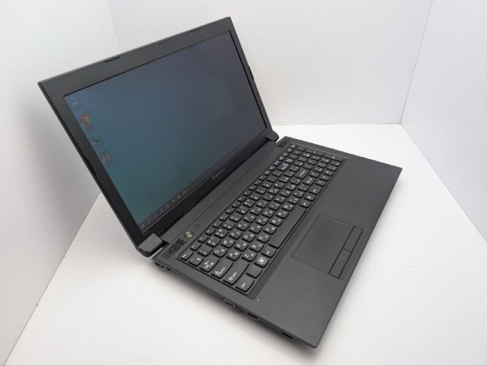 Ноутбук Lenovo B570e / 15.6" (1366x768) TN / Intel Core i3-2330M (2 (4) ядра по 2.2 GHz) / 8 GB DDR3 / 128 GB SSD / Intel HD Graphics 3000 / WebCam / DVD-ROM б/в - зображення 6