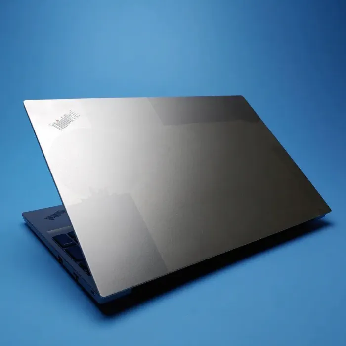 Ноутбук Lenovo ThinkPad E15 / 15.6" (1920x1080) IPS / Intel Core i7-10510U (4 (8) ядра по 1.8 - 4.9 GHz) / 16 GB DDR4 / 256 GB SSD / Intel UHD Graphics / WebCam / Win 10 Pro  б/в - зображення 7
