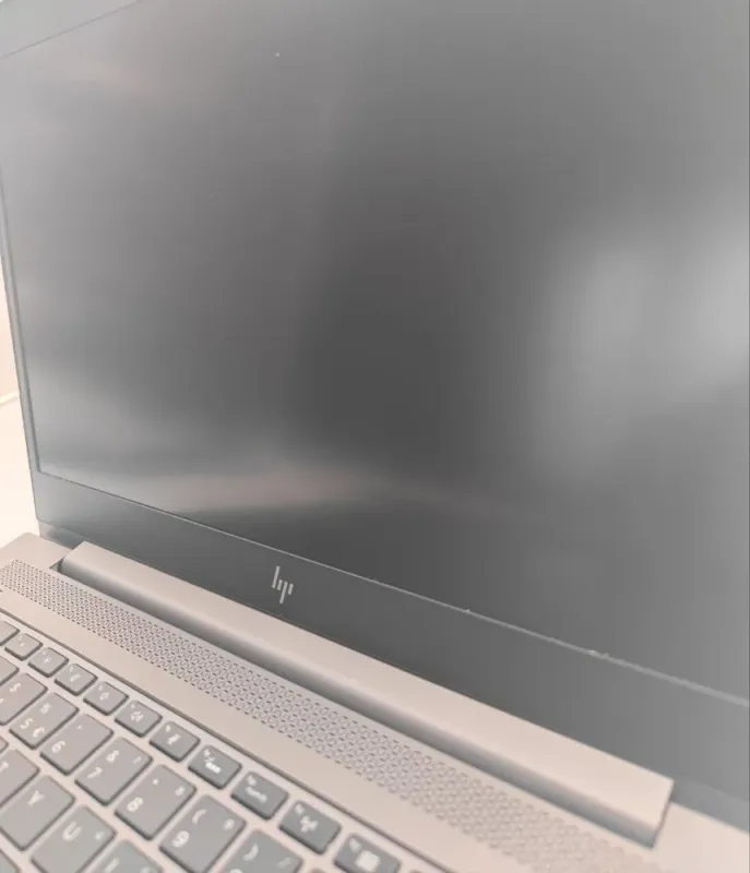 Ультрабук Б-клас HP ZBook 14u G6 / 14" (1920x1080) IPS / Intel Core i5-8365U (4 (8) ядра по 1.6 - 4.1 GHz) / 16 GB DDR4 / 256 GB SSD M.2 / Intel UHD Graphics 620 / WebCam б/в - зображення 9