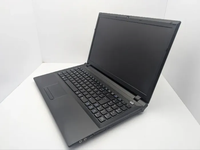 Ноутбук Terra Mobile 1512 / 15.6" (1366x768) TN / Intel Celeron 1037U (2 ядра по 1.8 GHz) / 6 GB DDR3 / 1000 GB HDD / Intel HD Graphics 2500 / WebCam / DVD-ROM б/в - зображення 7