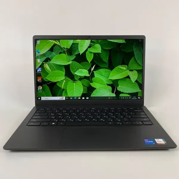 Ультрабук Dell Vostro 3420 / 14" (1920x1080) IPS / Intel Core i7-1255U (10 (12) ядер по 3.5 - 4.7 GHz) / 16 GB DDR4 / 512 GB SSD / Intel Iris Xe Graphics / WebCam / HDMI б/в - зображення 2