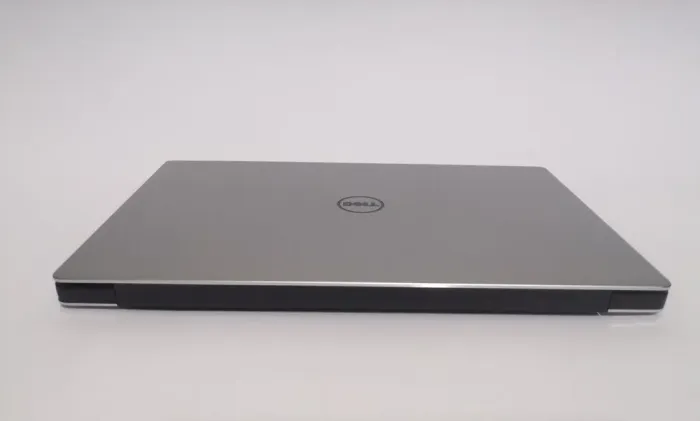 Ультрабук Dell XPS 13 9360 / 13.3" (3200x1800) IPS Touch / Intel Core i7-7500U (2 (4) ядра по 2.7 - 3.5 GHz) / 8 GB DDR4 / 256 GB SSD / Intel HD Graphics 620 / WebCam / Win 10 Pro б/в - зображення 3