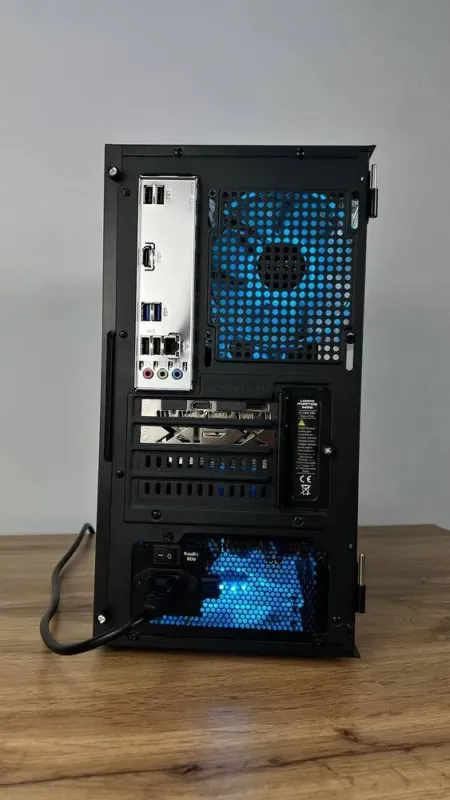 Збірка під замовлення: ігровий ПК Logic Concept Portos ARGB Mini Black Tower / Intel Core i3-12100F (4 (8) ядер по 3.3 - 4.3 GHz) / 16 GB DDR4 / 1000 GB SSD M.2 / AMD Radeon RX 5700 XT, 8 GB GDDR6, 256-bit / 650W б/в - зображення 7